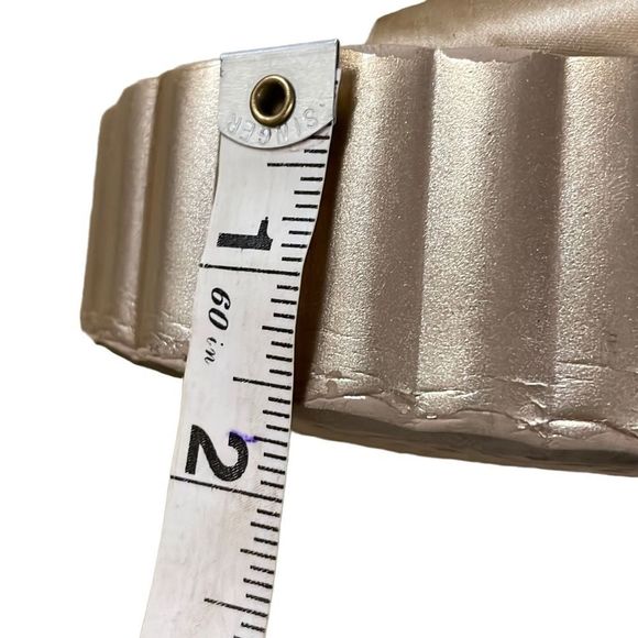 Elegant Cream Women's Sandals - Picture 10 of 10